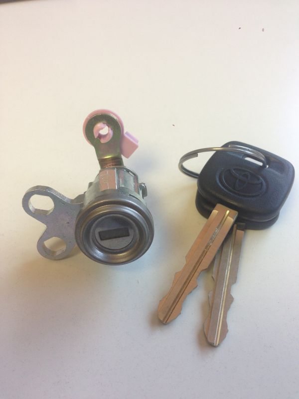 画像1: Toyota 4-Rumer Door lock set（Old） (1)